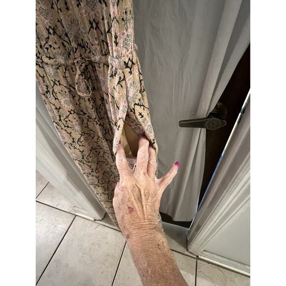 Lucky Brand Tan Pink Floral Maxi Dress Size M Pockets Lined Elastic Waist Boho - Picture 3 of 8